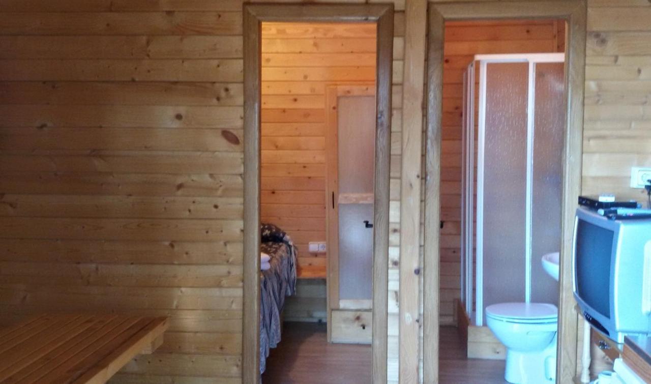 Camping La Eliza Ξενοδοχείο Lanzahita Εξωτερικό φωτογραφία